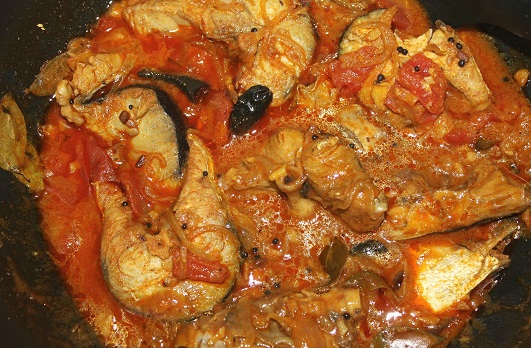 KANDARI FISH CURRY