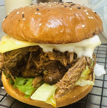 BEEF BIRRIA BURGER