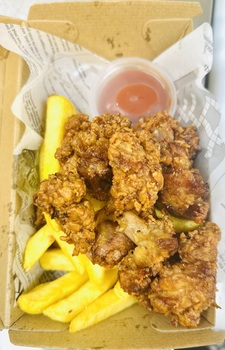 KIDS CHICKEN BITES
