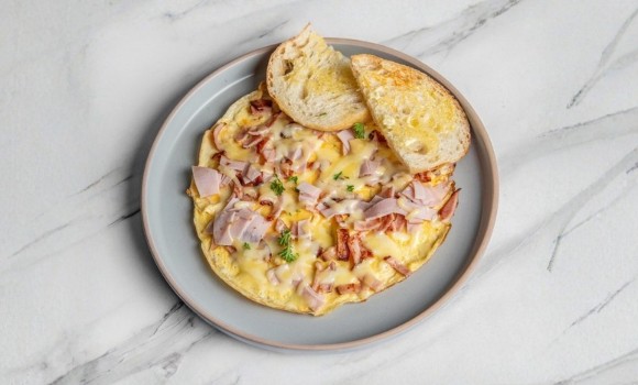Heartly Breakfast Omelette
