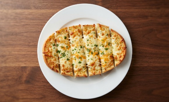 CHEESY GARLIC BREAD