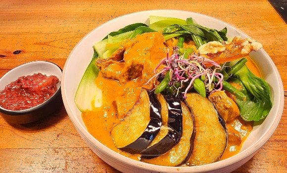 Crispy Pork Kare-Kare