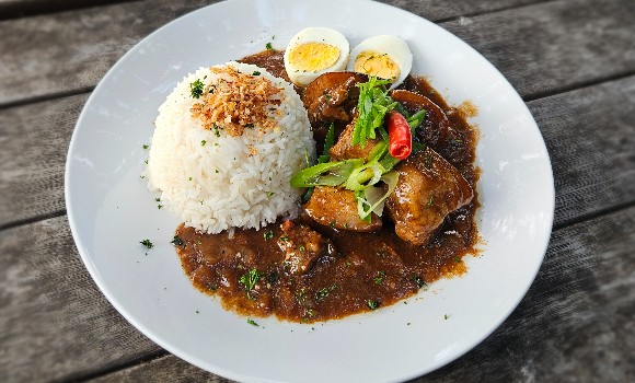 CHICKEN ADOBO 