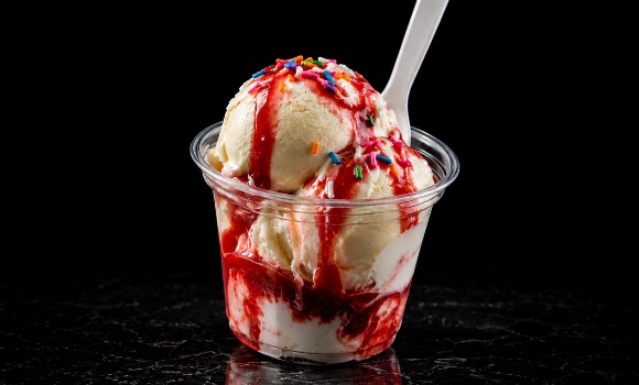 Strawberry Icecream Sundae