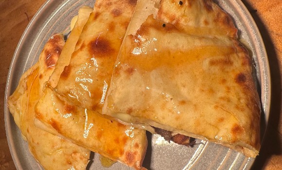 Honey Cheese Naan