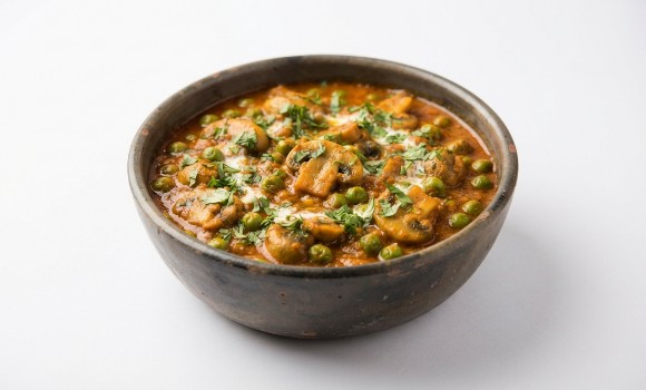 Mushroom Mutter Masala (Shabnam Curry)