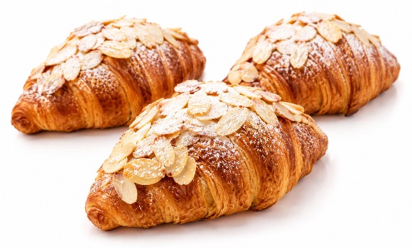 Almond Croissant 