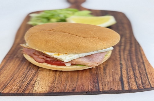 BACON AND EGG BURGER