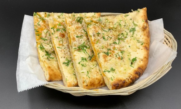 MASALA CHEESE NAAN