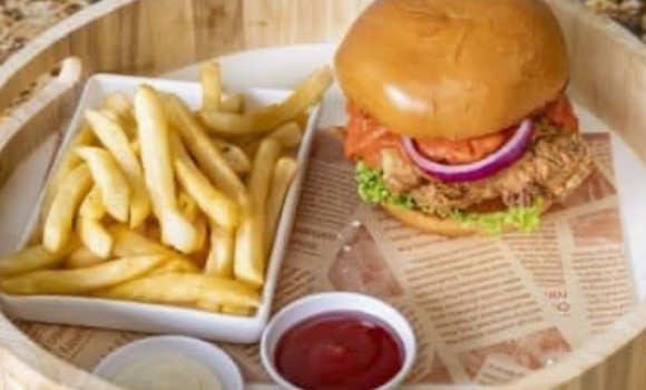 CLASSIC BUTTER CHICKEN BURGER