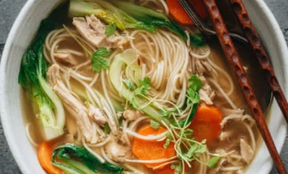 CHICKEN NOODLE SOUP