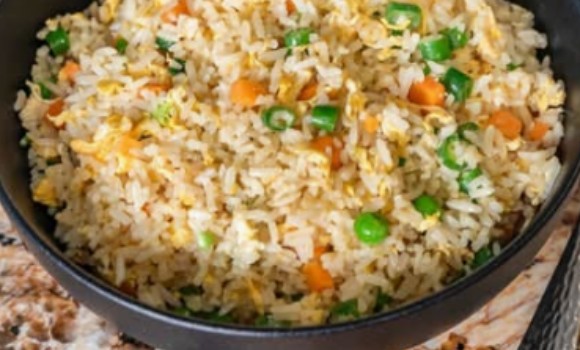 FRIED RICE (VEG/CHICKEN/BEEF/SHRIMP)