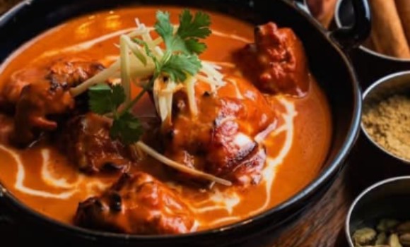 SMOKED DELHI BUTTER CHICKEN