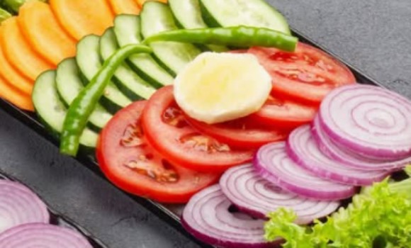 GREEN SALAD