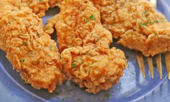 CRISPY CHICKEN (2 PCS)  